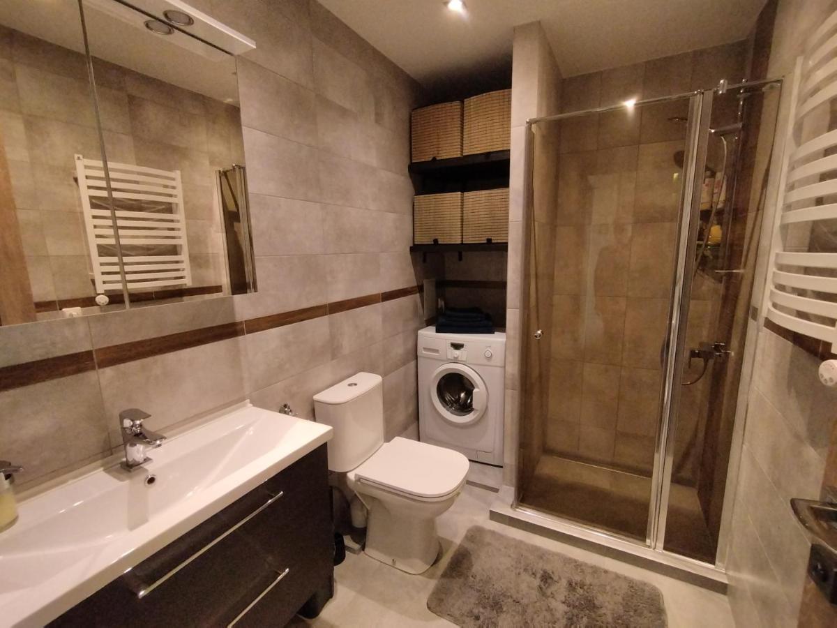 Apartments Franny'S Bees วิลนีอุส ภายนอก รูปภาพ