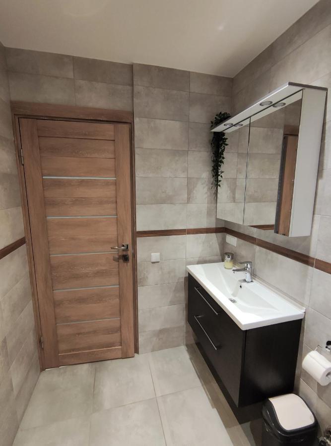 Apartments Franny'S Bees วิลนีอุส ภายนอก รูปภาพ